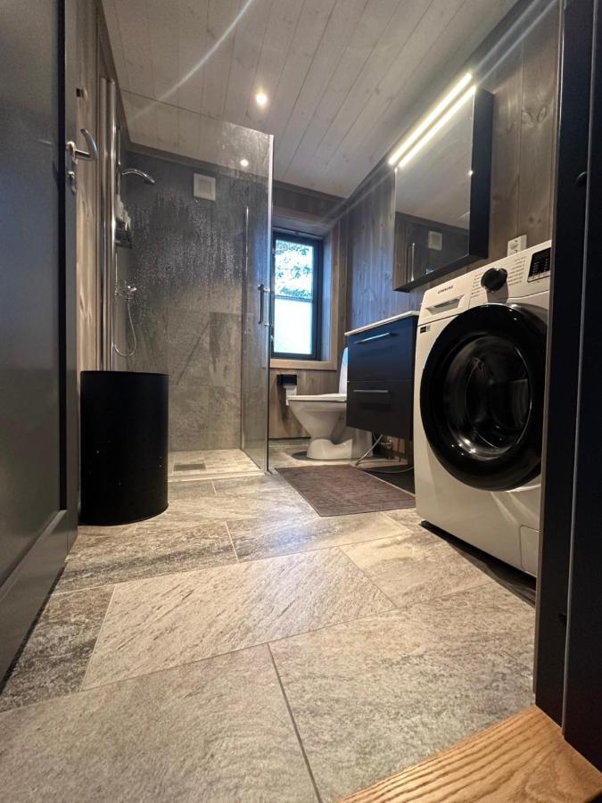 Modern Northern Lights Cabin Drangedal المظهر الخارجي الصورة